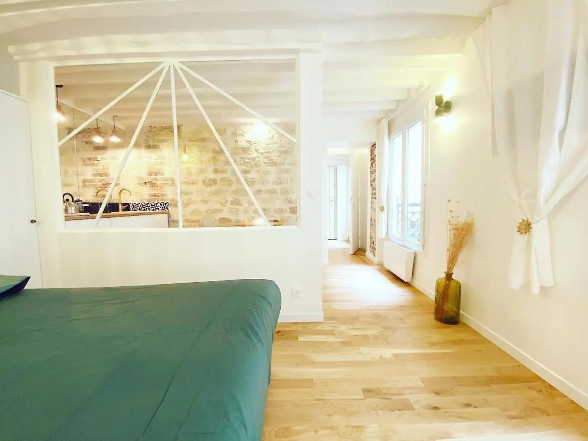 A - Flat-guest Apartment *