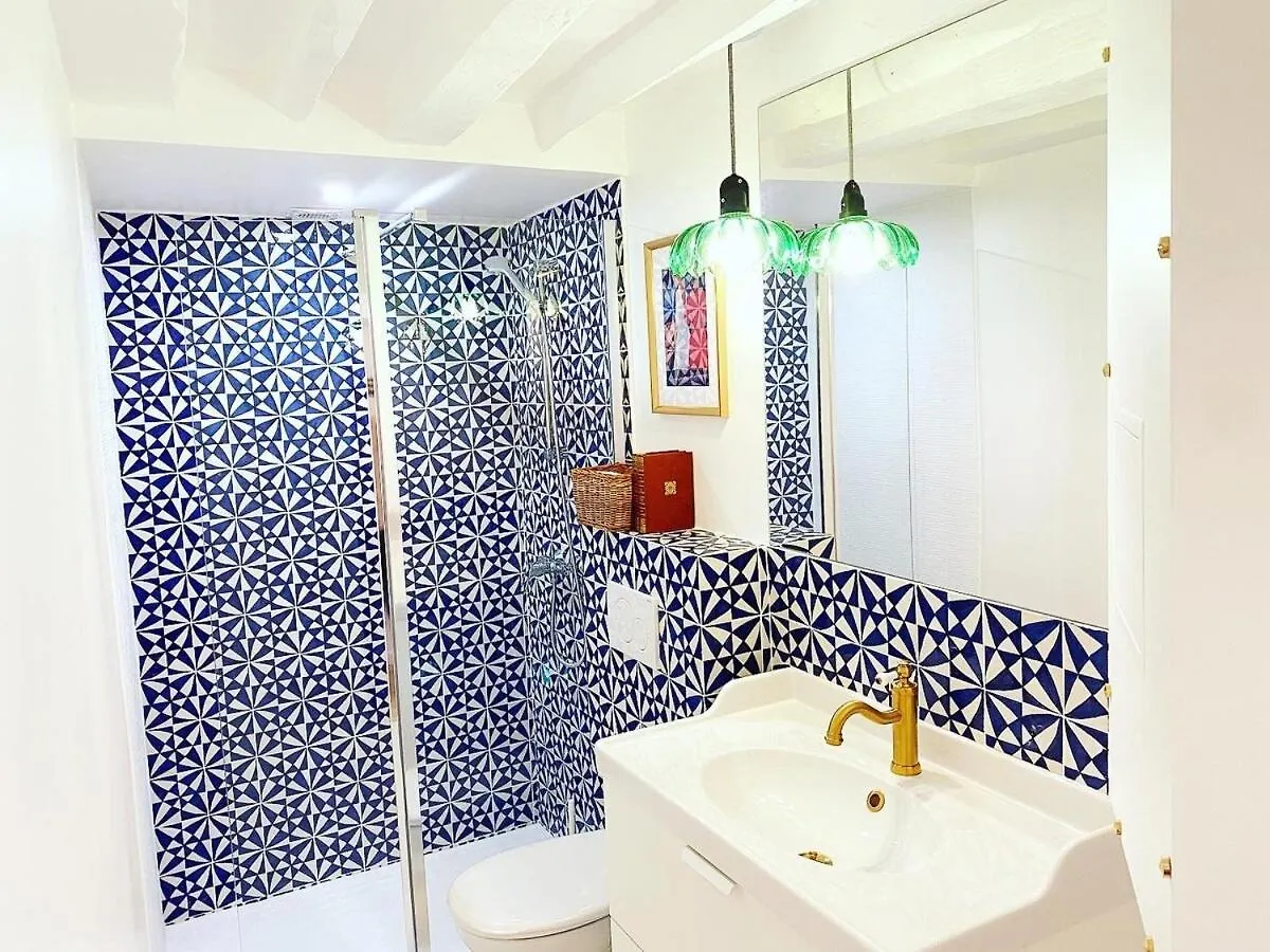 A - Flat-guest Apartment